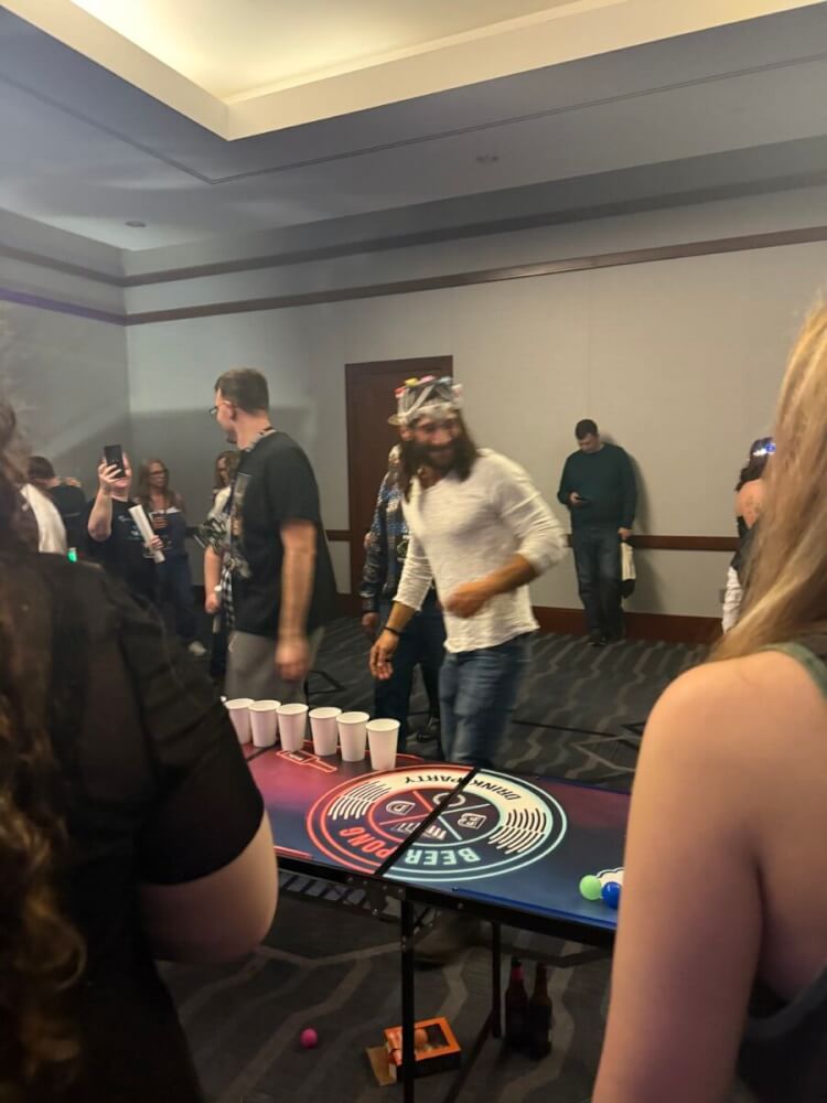 Beer pong